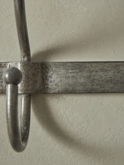 Cox & Cox Hooks & Hook Racks<Distressed Industrial Metal Hooks - Large
