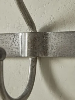 Cox & Cox Hooks & Hook Racks<Distressed Industrial Metal Hooks - Small