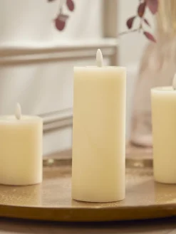Cox & Cox Candle Holders<LED Faux Candle