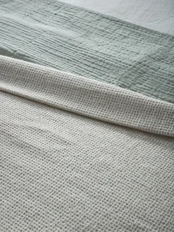 Cox & Cox Bedding|Bedding<Waffle Cotton Bedspread
